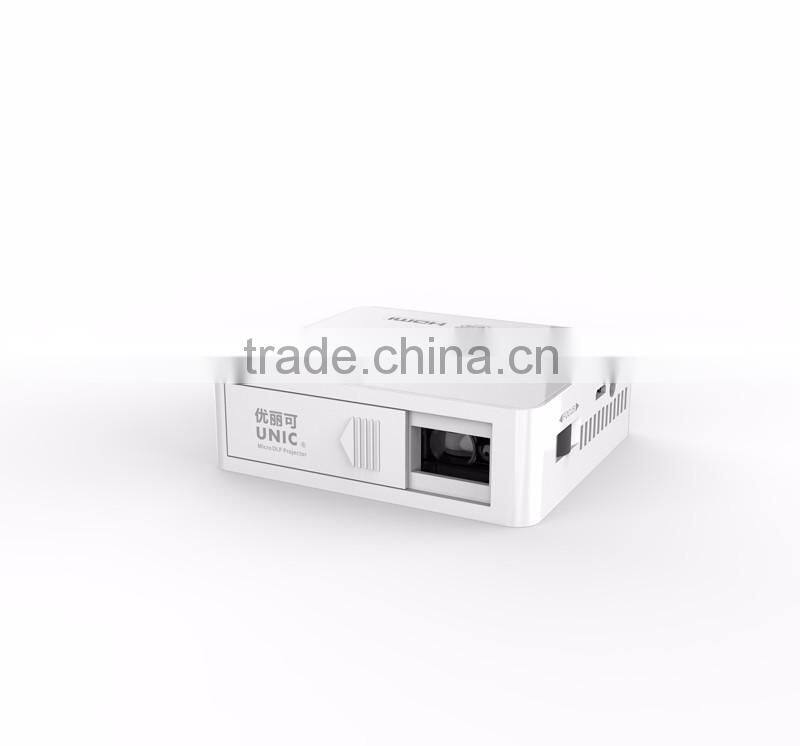 Good Price Professional 800 Lumens DLP Projectors Battery Build-in with USB TF AV HDMI Unic Uc50 Projector