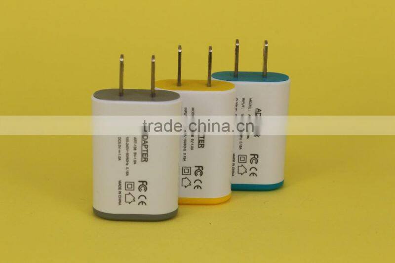 charger with 3 USB for mobile tablet