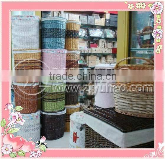 Small Lined Wicker Table Bread Basket