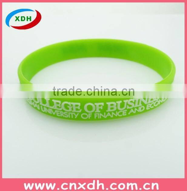 New Design Custom Silicone Bracelet Wristband