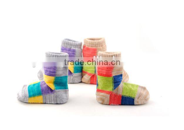 Fashion kids cotton socks with happy colors, antislip dots