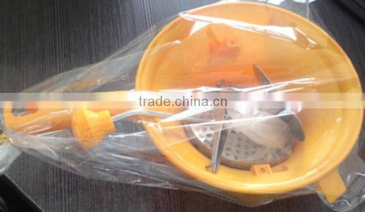 Kitchen vegetable rotary grater as seen on TV