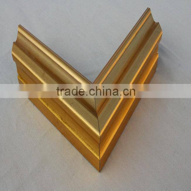Wholesale wooden heart-shaped photo flat wooden bed frame door frame seal with cardboard