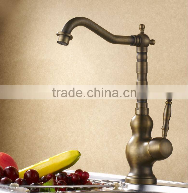 Top Design Antique Bronze Kitchen Tap with Single Handle