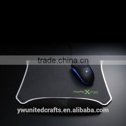 wholesale 3d sexy girl rubber cartoon mouse pad with wrist rest