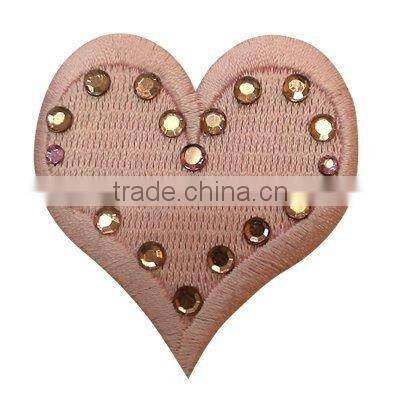 Heart-shaped rhinestone embroidery applique