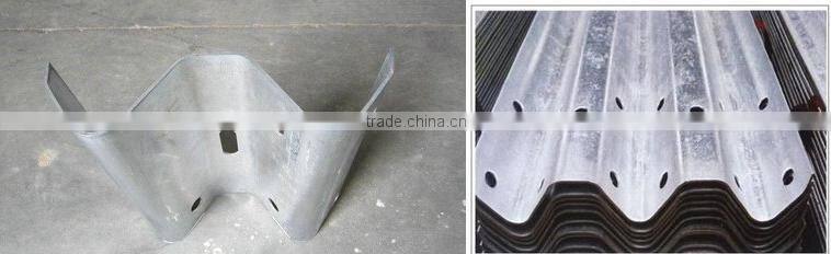 Hot Sale Steel Highway guardrail roll forming machine with automatic Quality guaranteed