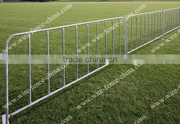 crowd control barriers supplier