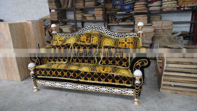 Italy Gorgeous 18/24K Gold Plated Living Room Furniture/ European Classic Royal Brass Carving Fabric Upholstery Gilded Sofa Set