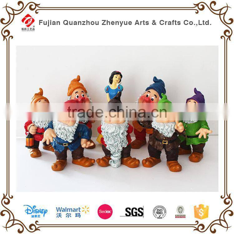 Beautiful resin snow white figure for garden decor