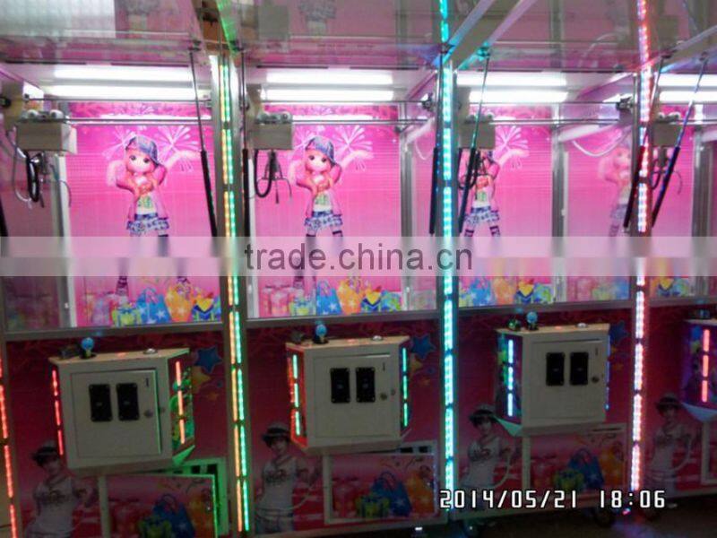 Hello Kitty Cheap prize vending game machine/ claw crane games machines