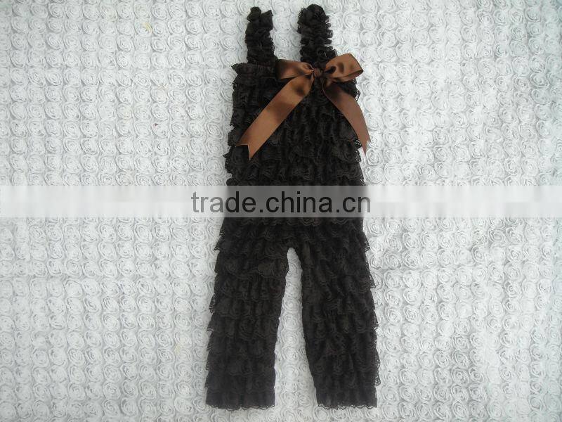 childrens clothing manufactures baby tops and ruffle pants made in China
