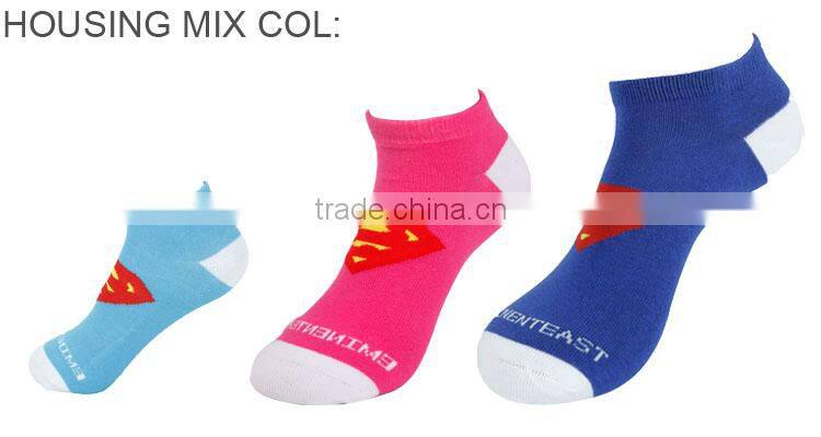 2014 new funny supermen cartoon housing mix father's mother's and children's cotton socks.