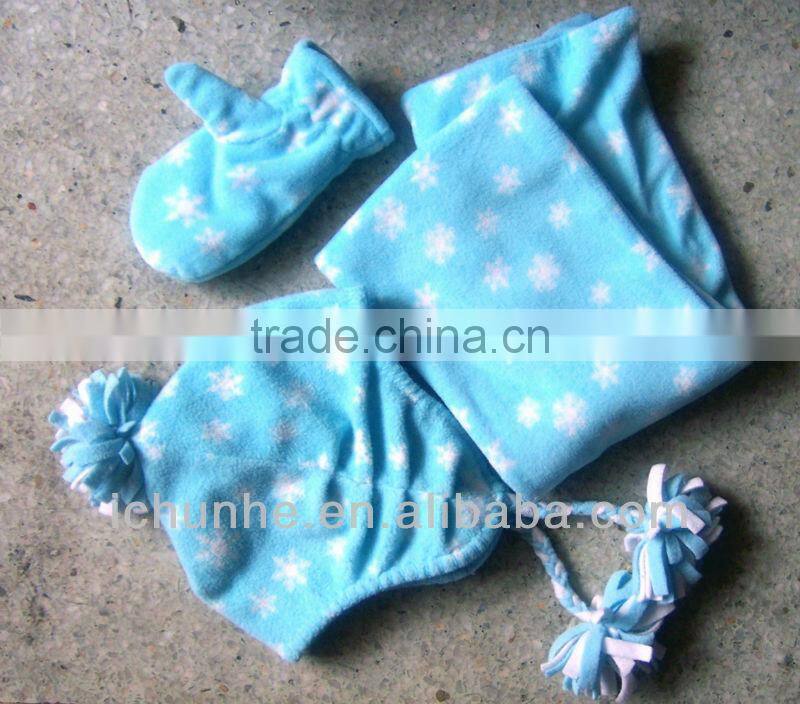 three red grey black colors ladies and mens polar fleece winter scarf hat gloves sets factory