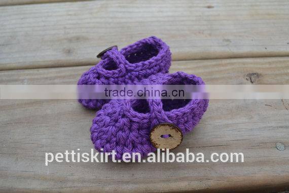2016 Alibaba wholesale baby crochet shoes kids shoes handmade wool shoes