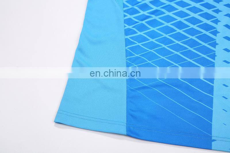 Football club logo printed soccer training kits for girls