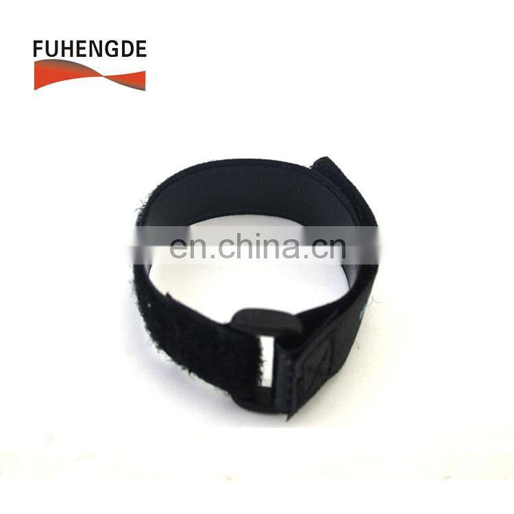Plastic buckle elastic hook and loop strap with silicon rubber