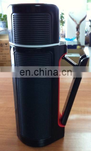 Fashionable 700ml stainless steel vacuum camping bottle insulated outdoor sports water cup thermo water kettle with lid cup