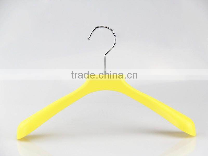 IMY-505 yellow plastic multipurpose hanger for childrens