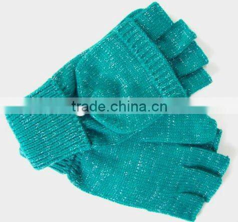 Knitted kids finglerless gloves