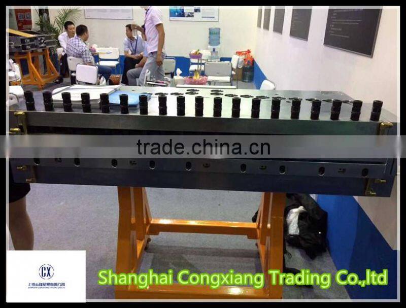 T-die of the PP hollow board and PE hollow board