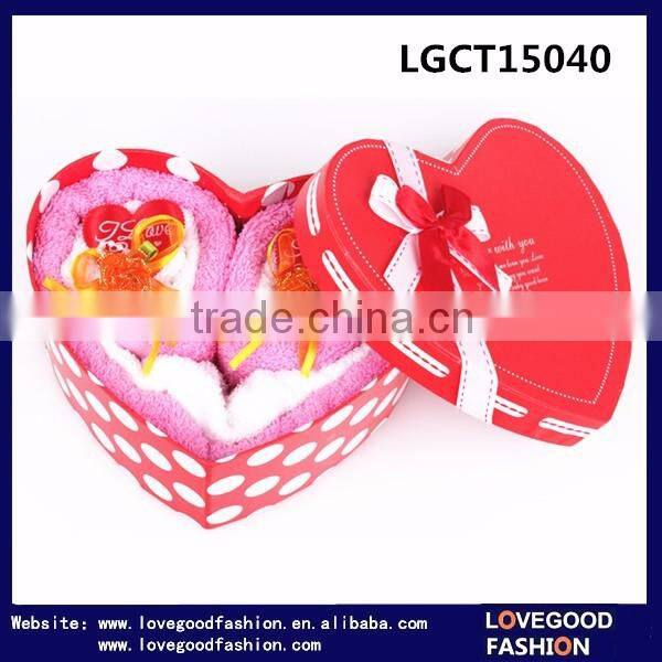 Colorful Roll Shape Cake Towels Set With Nice Heart Shape Box