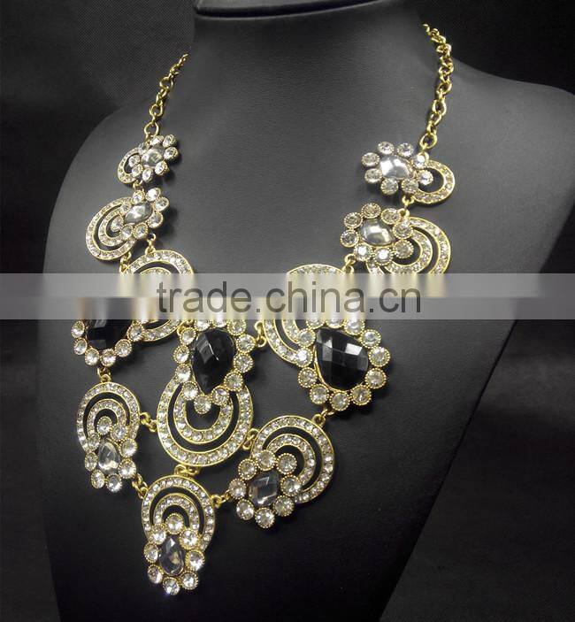 Candy Color Flower Pendant Necklace For Women Choker Necklace New Design