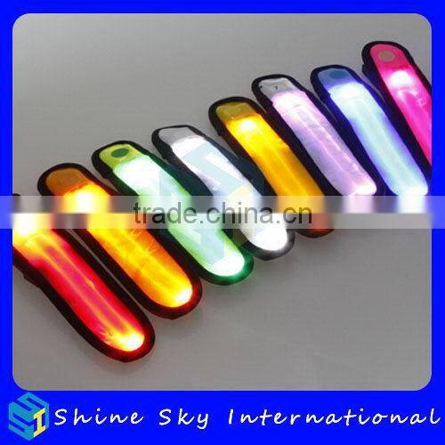 High Quality Latest Flashing Football Armbands