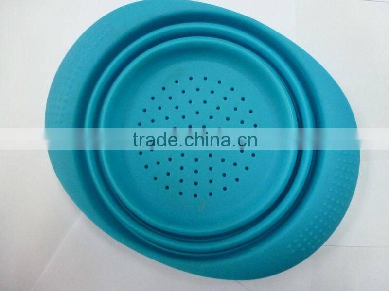 Food grade Silicone kitchen utensil collapsible silicone colander strainer with stainless steel handle