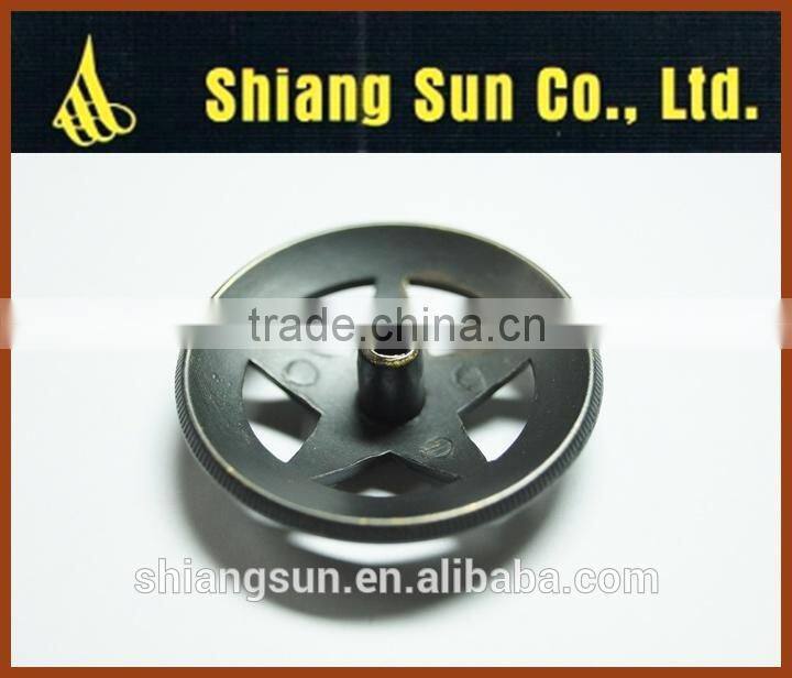 2015 Fahsion top competing price high quality custom rhinestone concho