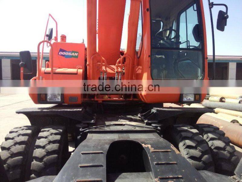 used wheel excavator DOOSAN DH210LC-7/DH220LC-7 sell cheap with good condition