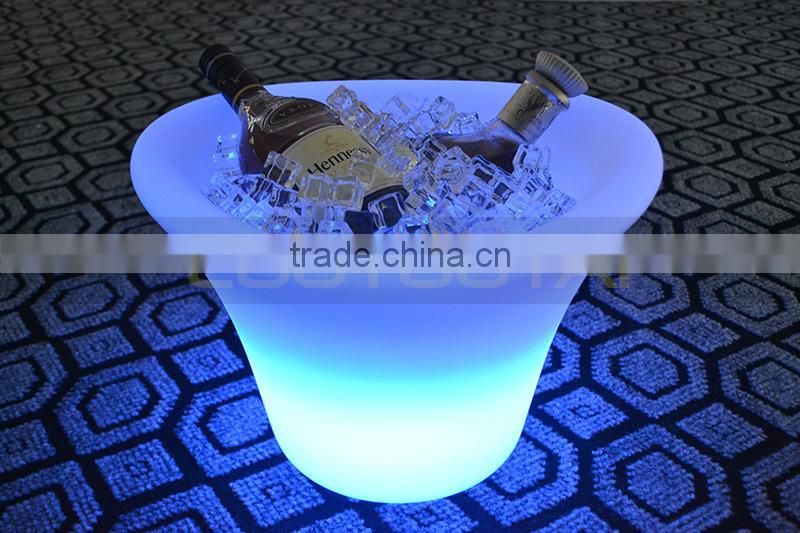 Cheap waterproof plastic large RGB LED glowing illuminated wine bucket/ice bucket/wine coolers