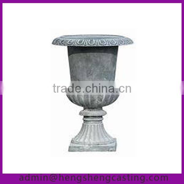 2015 New product antique cast iron garden planters & plant pots