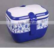 Portable two layers rectangular lunch box with lock