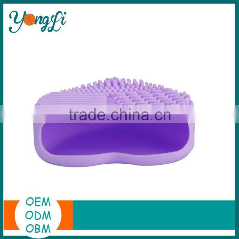 Wholesale Powder Puff and Silicone Wash Make Up Brushes