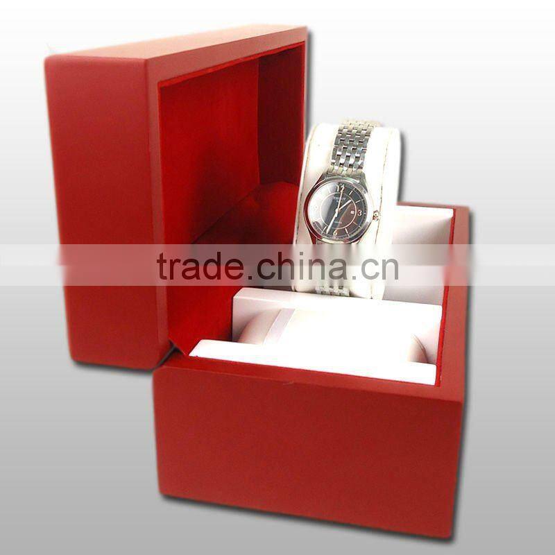 Screen logo red paint velvet lining wooden watch box