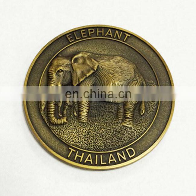 Christmas enamel Logo Metal Keyring/Custom made metal keychain for sales