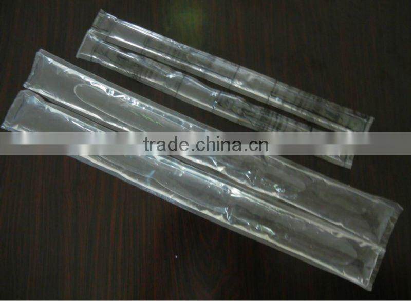Ice pop filling and packing machine