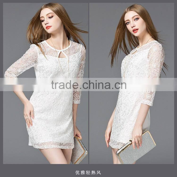 2017 hot new lace three-quarter sleeve dress for summer and autumn