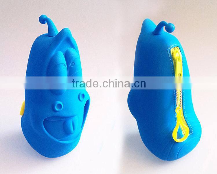 2015 Hot selling cartoon Silicone zipper pencil case cool pen case