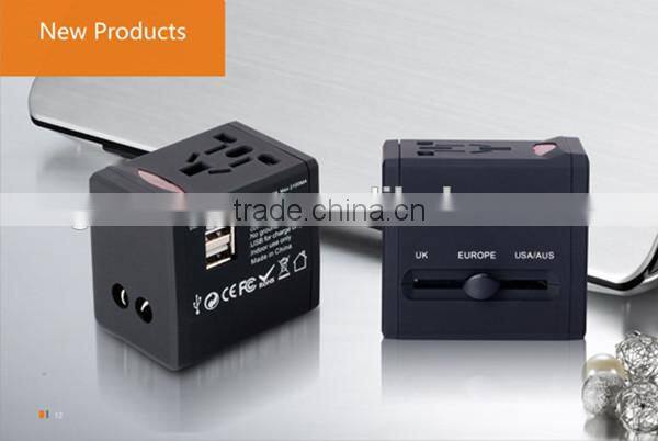 GR-W18 hot selling corporate gift universal plug socket with 2 usb ports