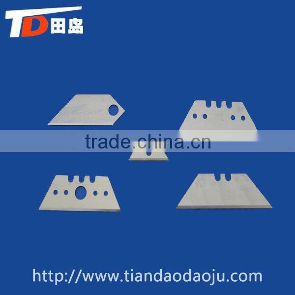 twine cutting hook brush cutter blade