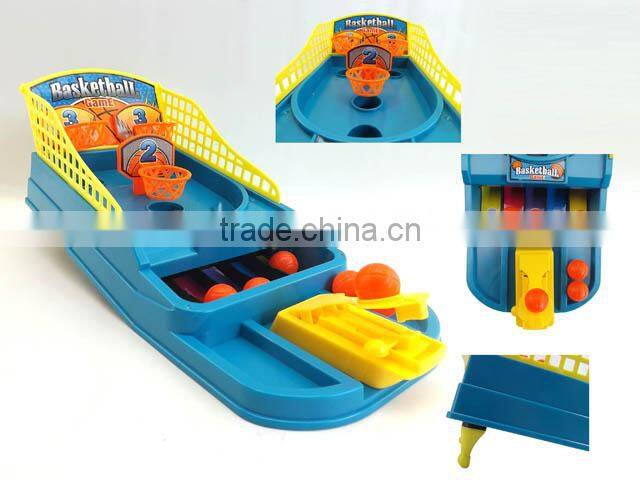 Plastic maze basketball shooting game