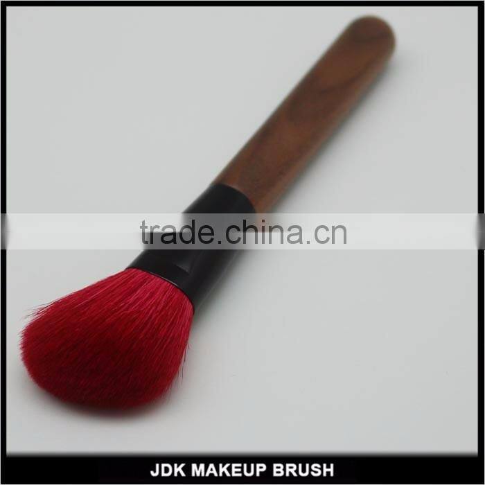 Synthetic Hair Wooden Makeup Powder Blush Brush Professional Make Up Brush Large Cosmetics Makeup Brushes Foundation Makeup tool