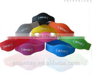 uhf silicon/pvc swimming rfid wristband