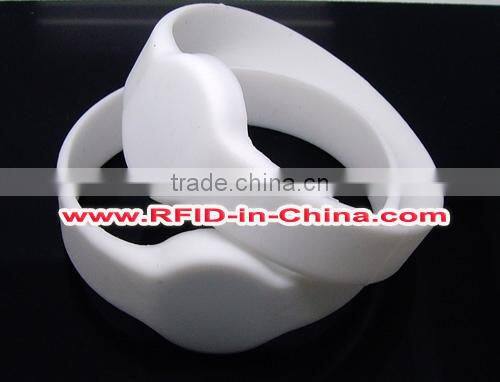 Cheap Popular RFID Custom Silicone Wristband, Colorful RFID Wristband Tag