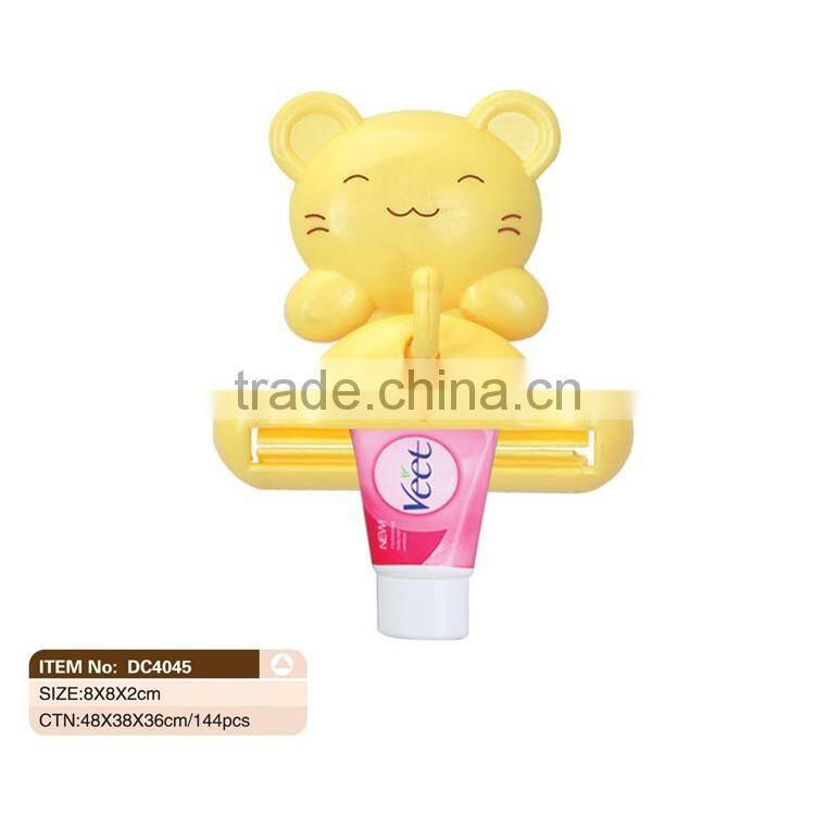 On Wall Suction Cup Plastic Toothpaste Squeezer