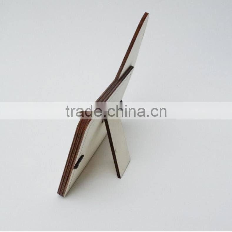 2017 Cheap beautiful Customized Design Wooden Photo Frame