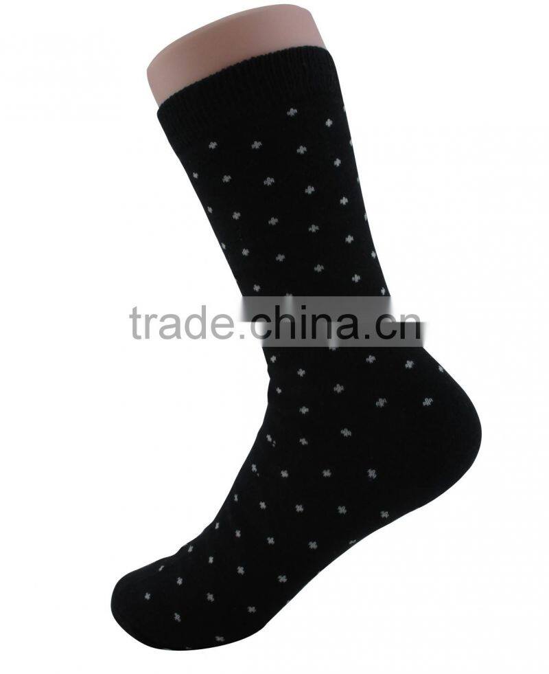 2016 Cheap custom women silk sock