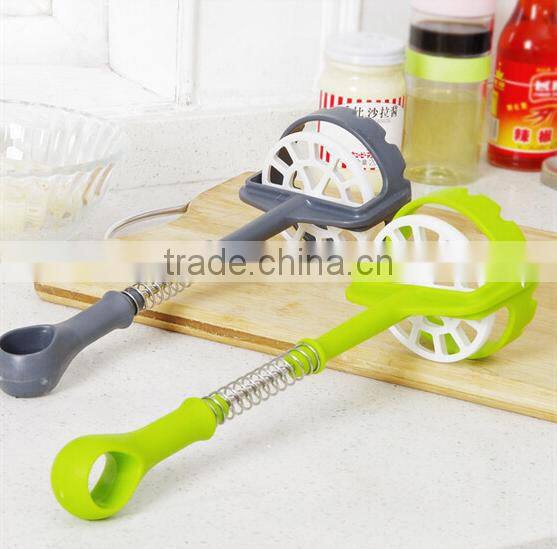 multi-function Kitchen gadgets plastic manual Potato Ricer